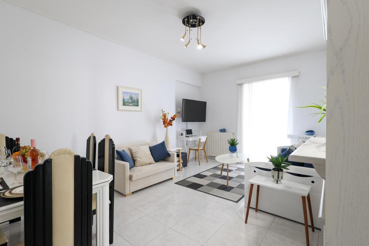 Seaside Penthouse In Kalamáta Buitenkant foto