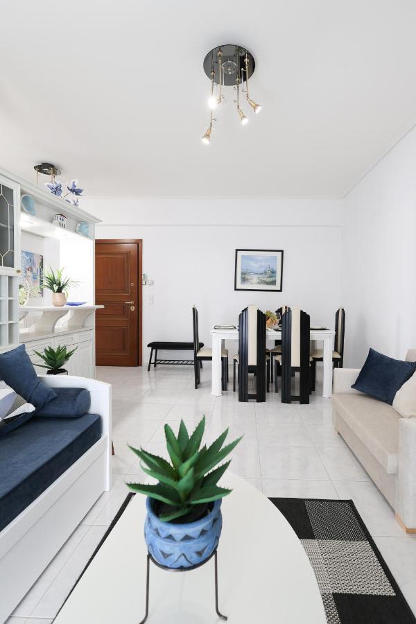 Seaside Penthouse In Kalamáta Buitenkant foto