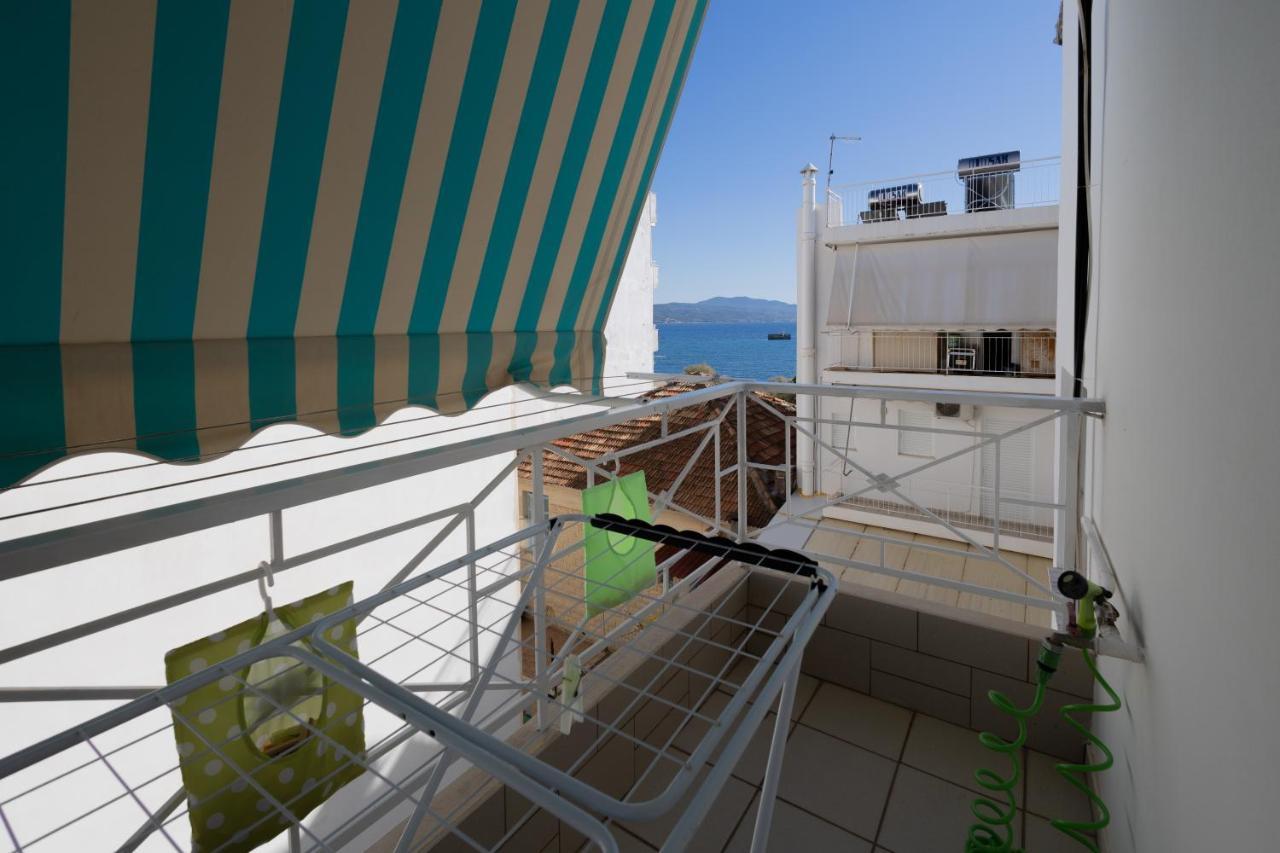 Seaside Penthouse In Kalamáta Buitenkant foto